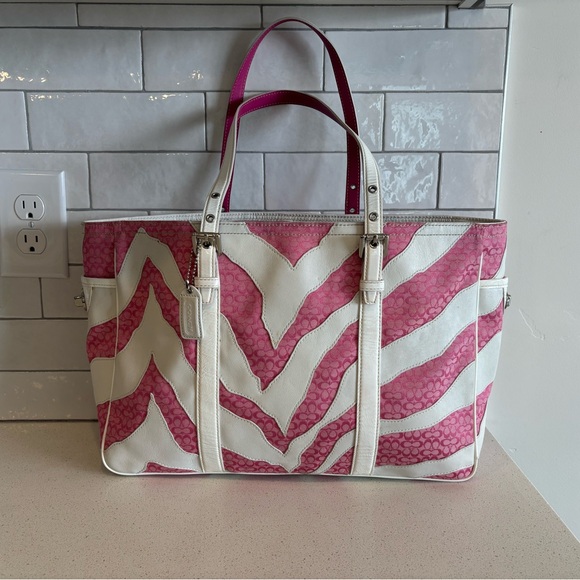 COACH VINTAGE PINK WHITE ZEBRA PATCHWORK LG GALLERY MULTI TOTE BAG SATCH… - Picture 1 of 10